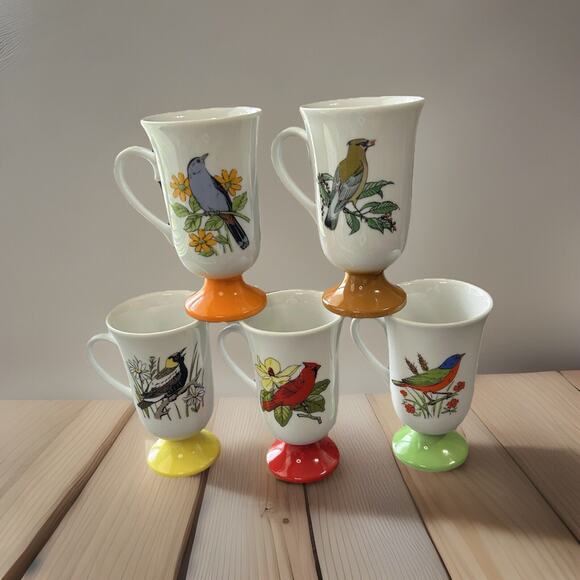 Beautiful Lot of Vintage 1960's Fred Roberts Porcelain Song Bird Mugs - Picture 2 of 5